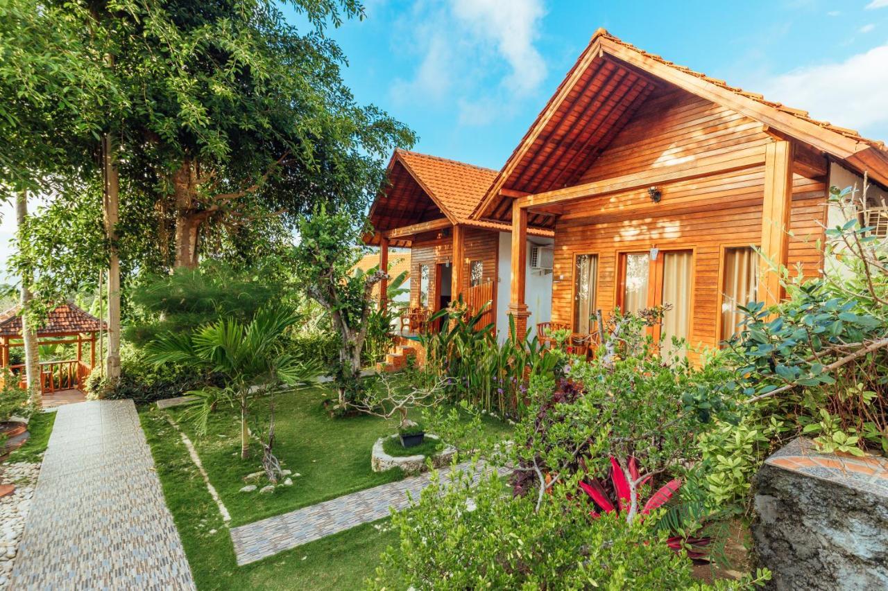 Green Valley Bungalow Batununggul Eksteriør billede